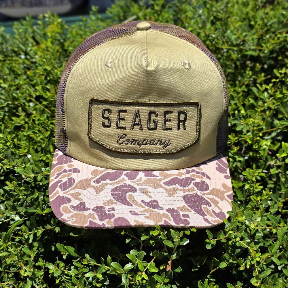 Seager co Baseball hat - Wilson Mesh Snapback Duck Camo Retro